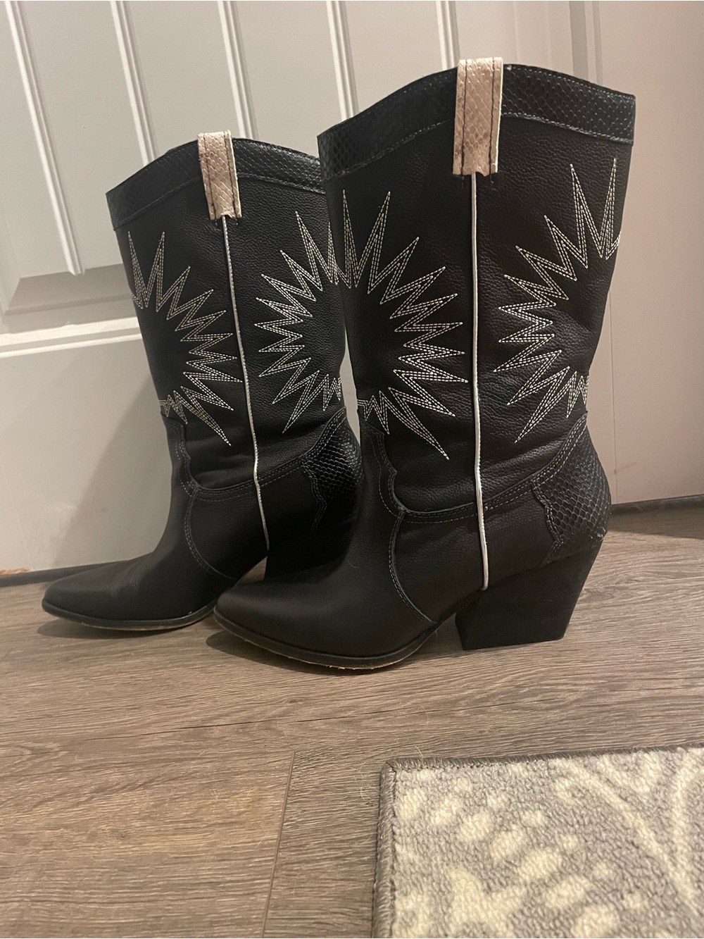 Dolce Vita Lawson Western Boots